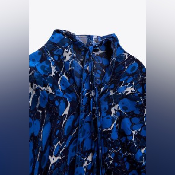 PRINTED BLOUSE WITH BOW - Picture 7 of 7